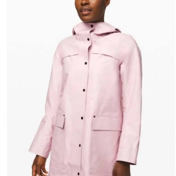 Rare Lululemon Pink Rain Coat 🩰